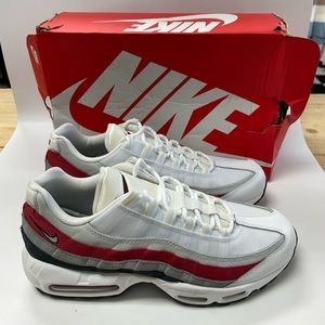 Nike Men's Air Max 95 Lifestyle Sneaker, Photon Dust/Varsity Red/White